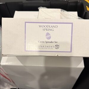 Department 56 Woodland Spring Carrot Spreader Set - White and Purple